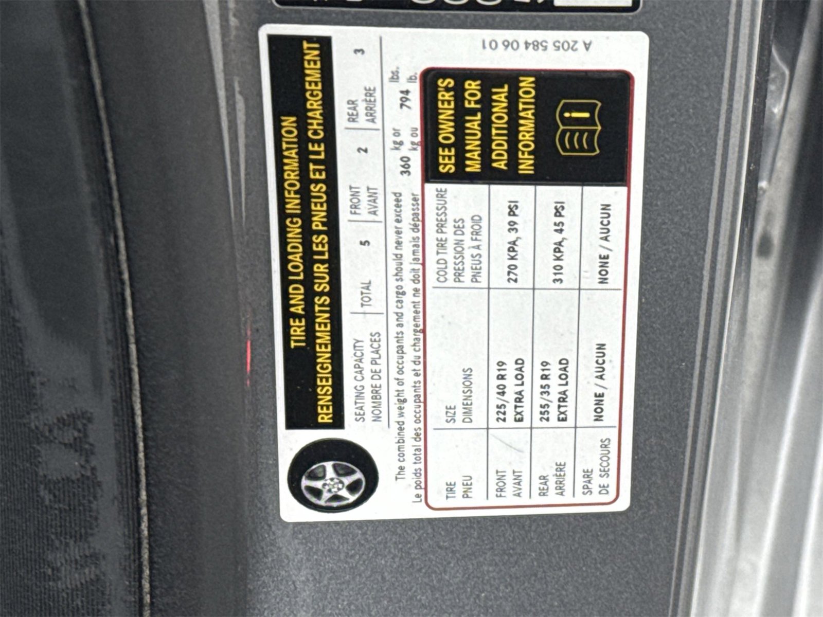 Used 2015 Mercedes-Benz C 400 4MATIC w/ Multimedia Package image 37