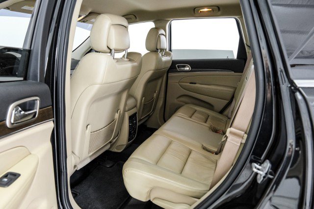 Used 2015 Jeep Grand Cherokee Limited AWD/4WD image 39