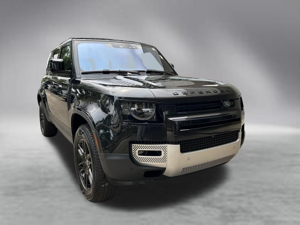 Used 2025 Land Rover Defender 110 S AWD/4WD image 2
