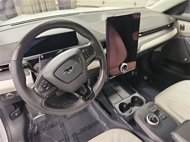 Certified 2021 Ford Mustang Mach-E Premium image 16