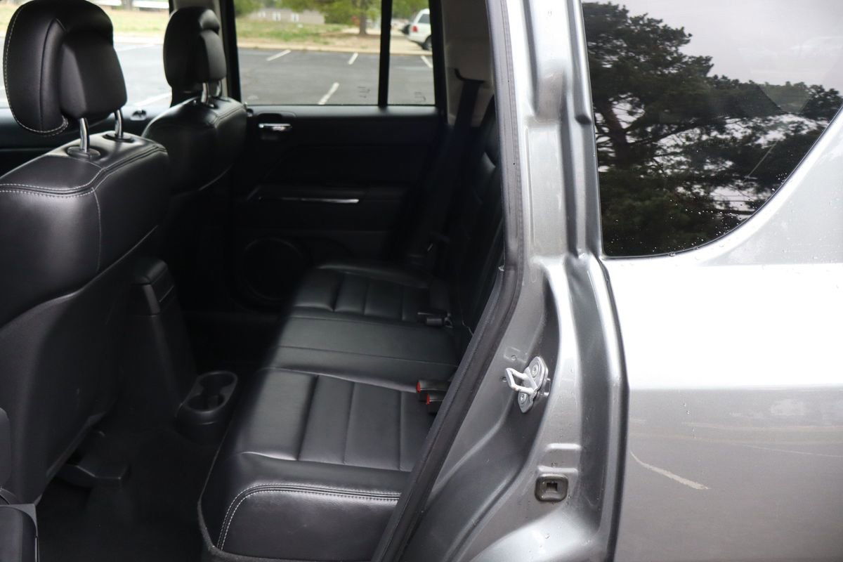 Used 2012 Jeep Compass Limited w/ Sun/Sound Group AWD/4WD image 20