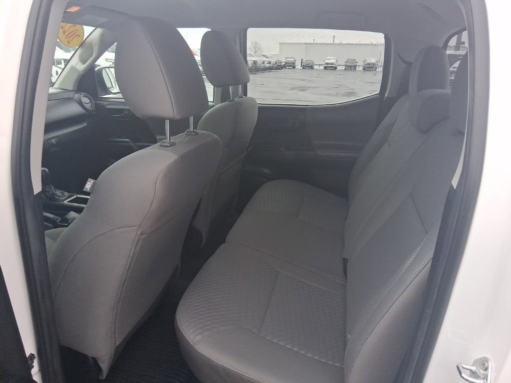 Used 2022 Toyota Tacoma SR image 15