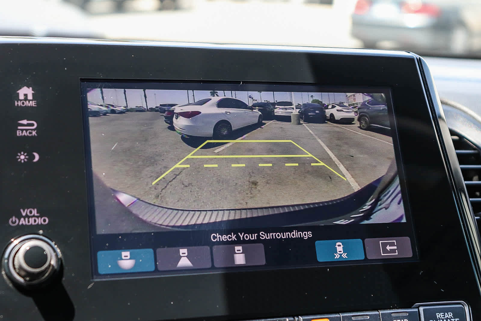 Used 2023 Honda Odyssey Touring image 30