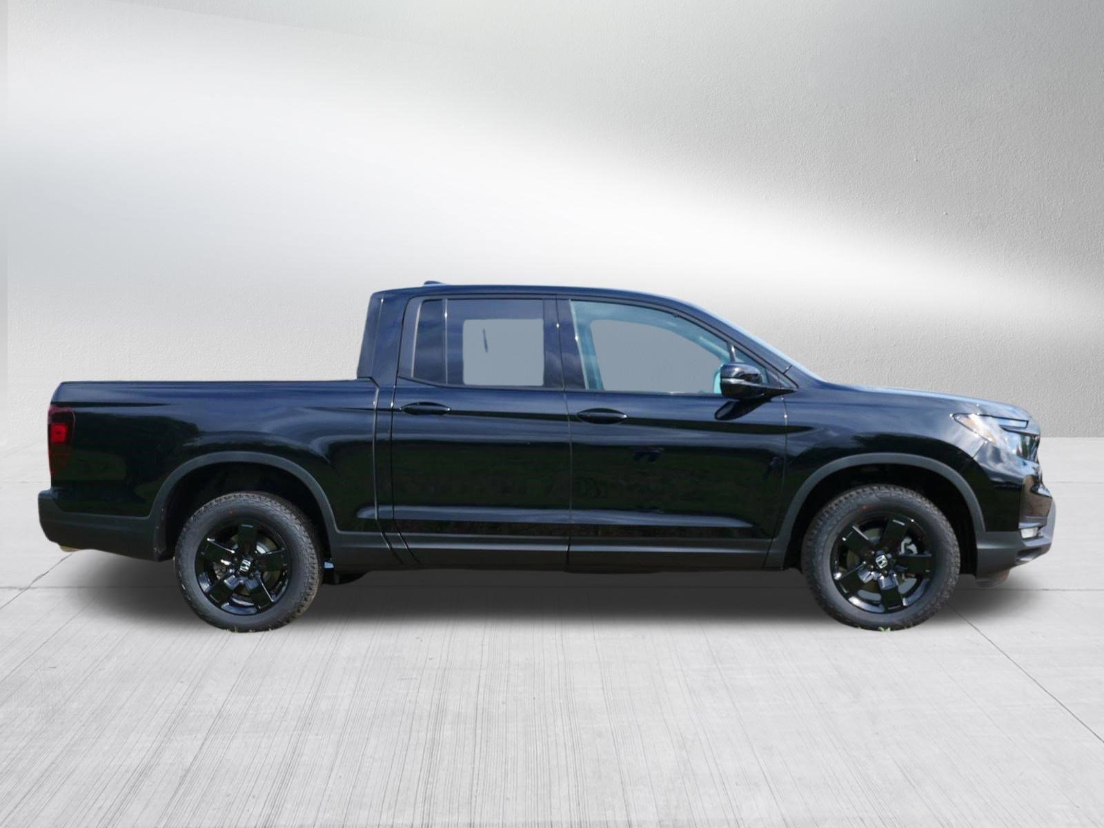 New 2026 Honda Ridgeline Black Edition image 8