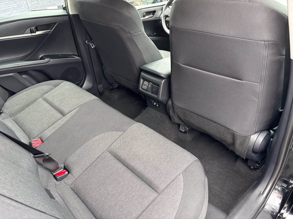 Used 2026 Toyota Camry LE FWD image 38