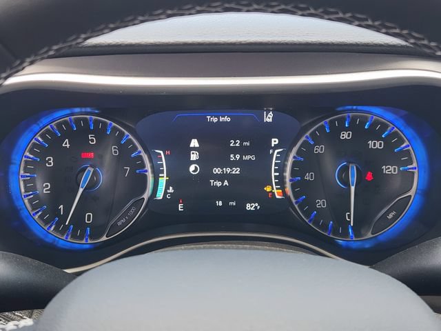 New 2027 Chrysler Pacifica Limited FWD image 12