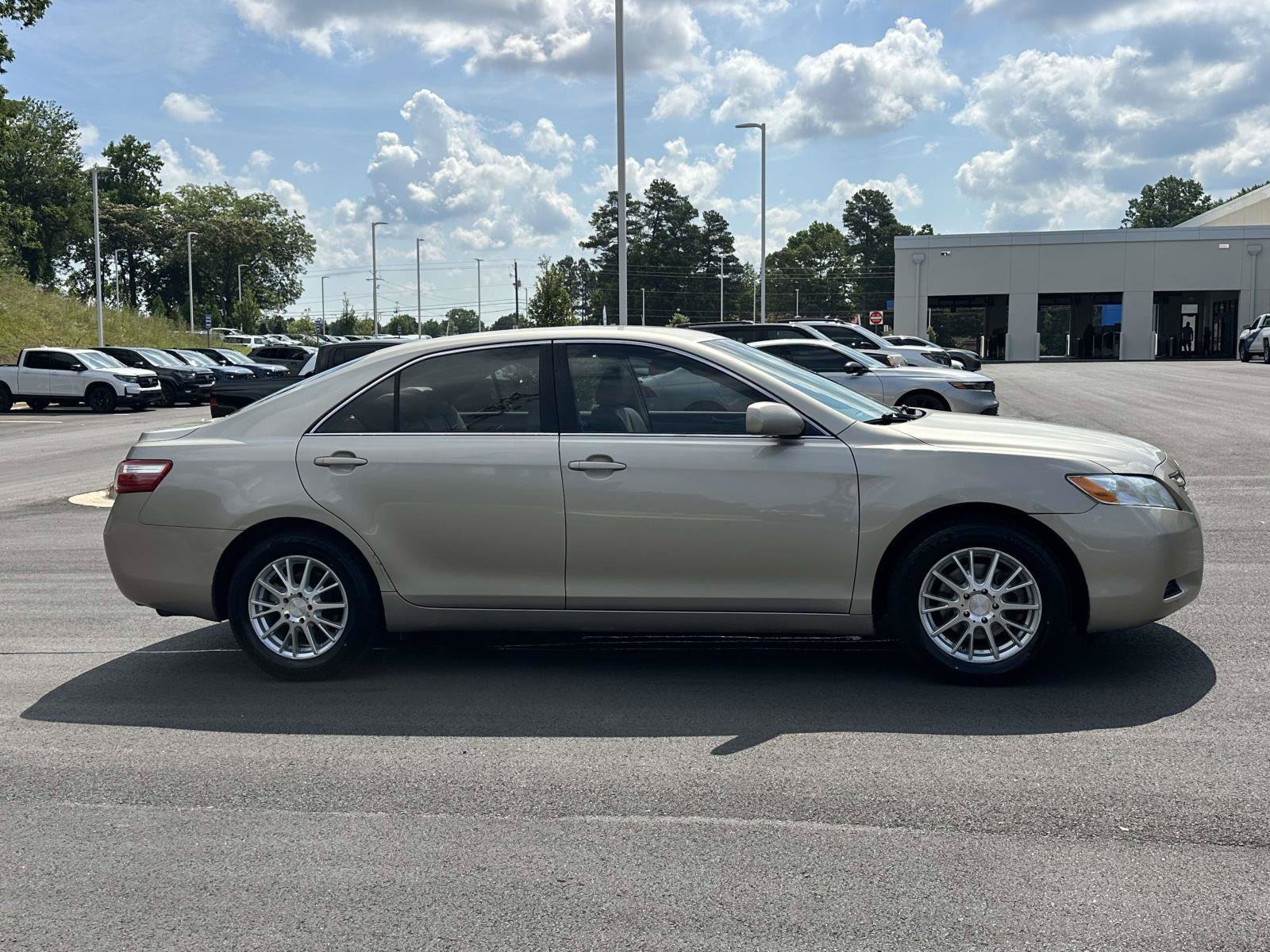 Used 2007 Toyota Camry CE FWD image 24