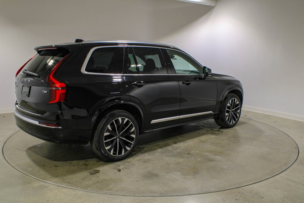 New 2026 Volvo XC90 T8 Ultra w/ Protection Package Premier AWD/4WD image 5