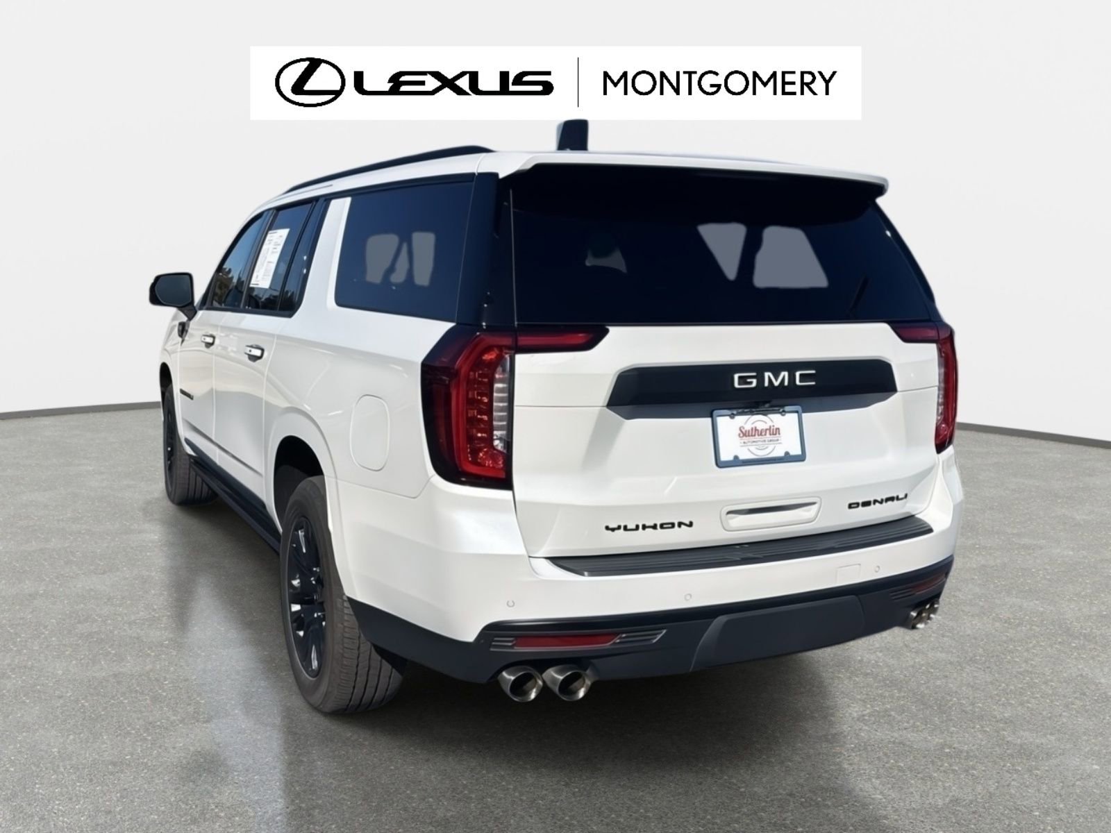 Used 2022 GMC Yukon XL Denali image 4