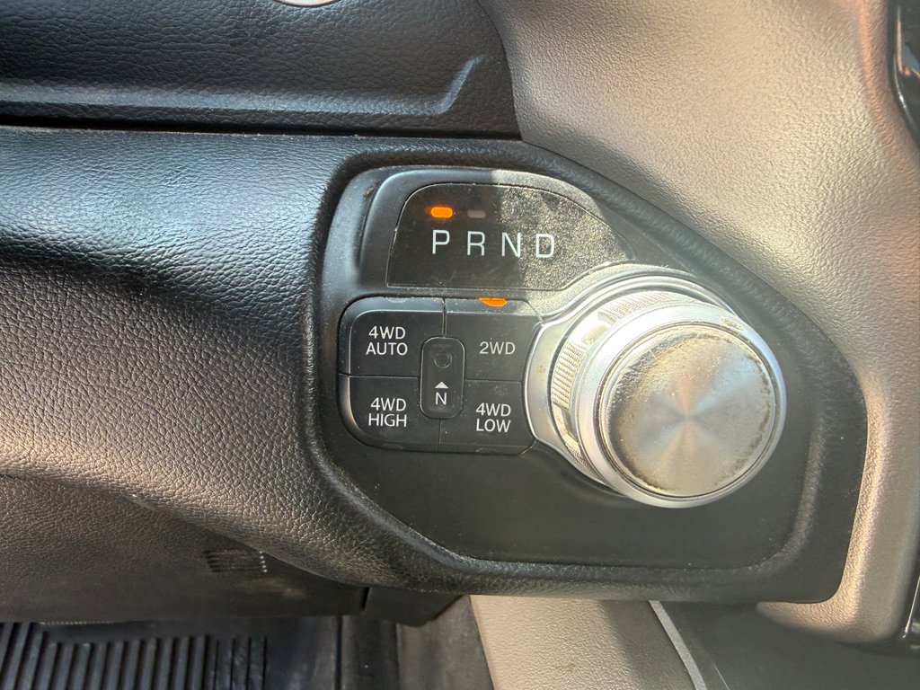 Used 2020 RAM 1500 Laramie AWD/4WD image 18