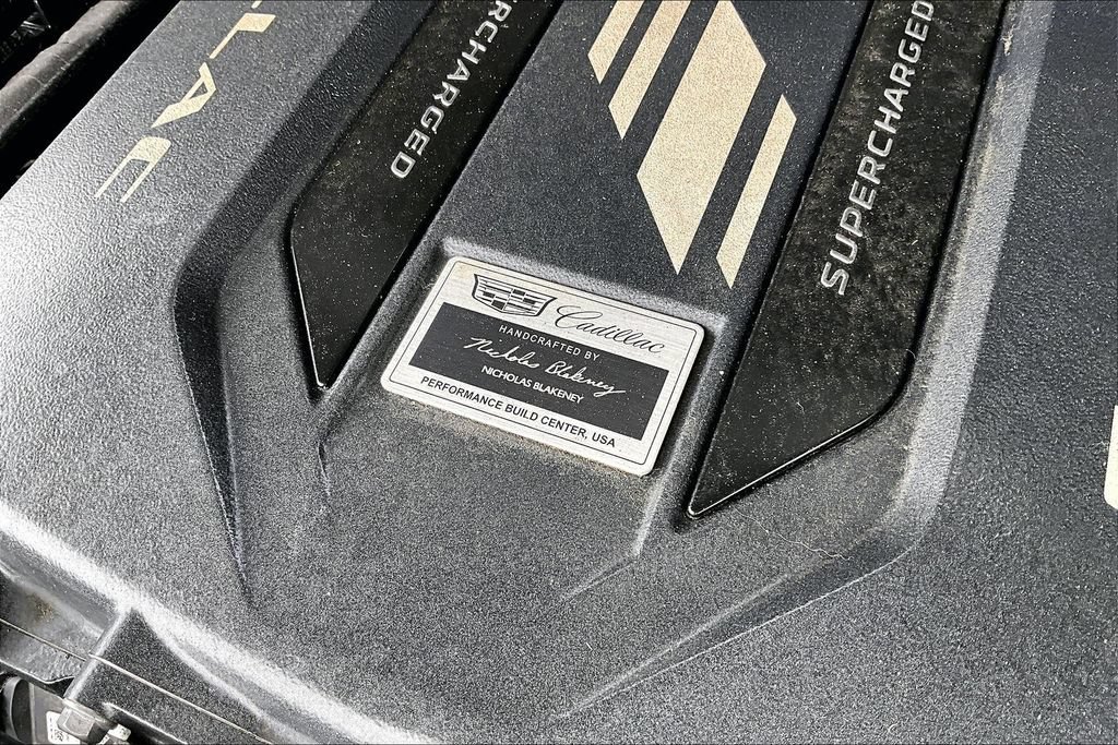 Certified 2025 Cadillac Escalade V AWD/4WD image 35