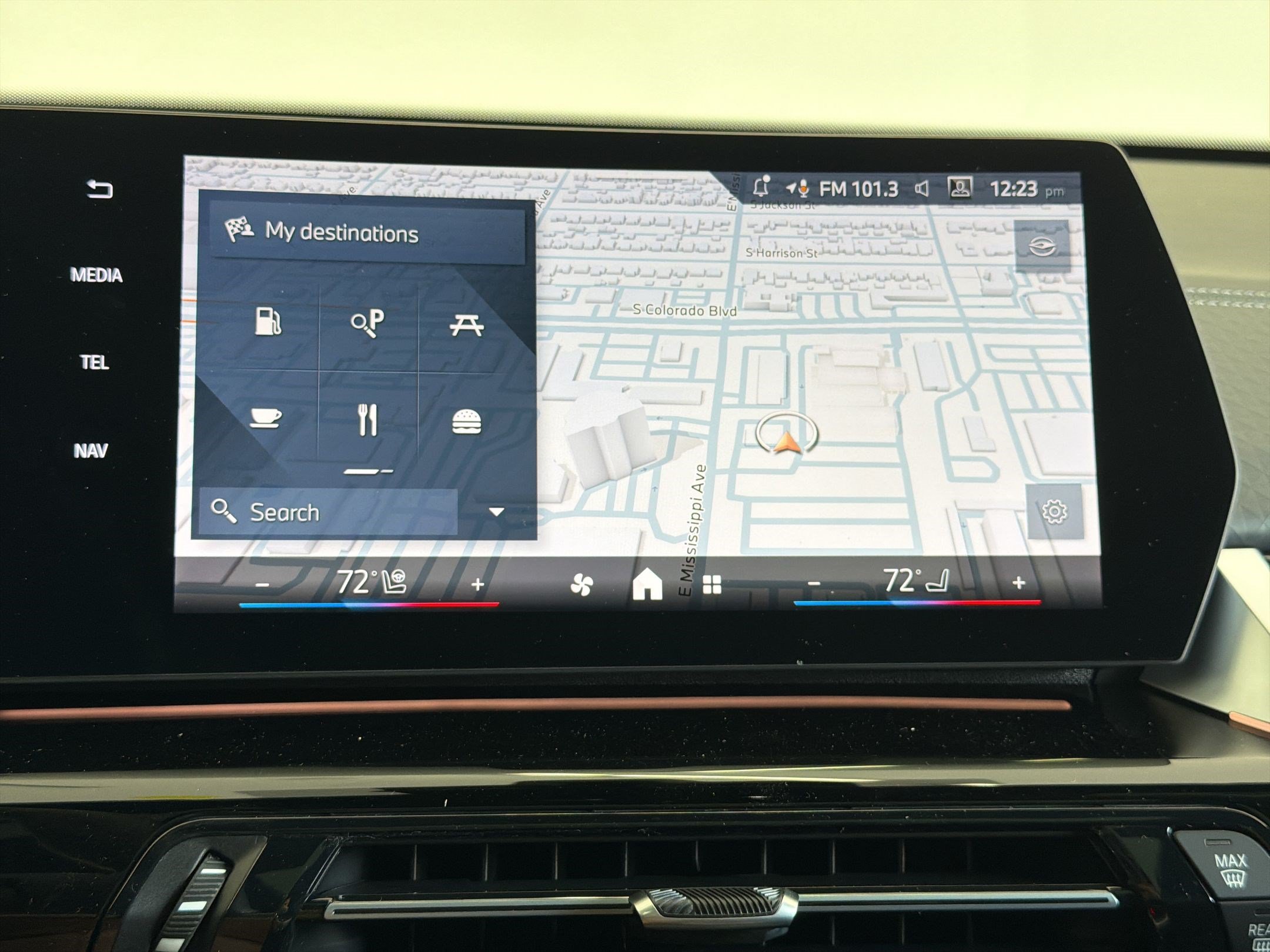 New 2026 BMW X2 xDrive28i AWD/4WD image 25