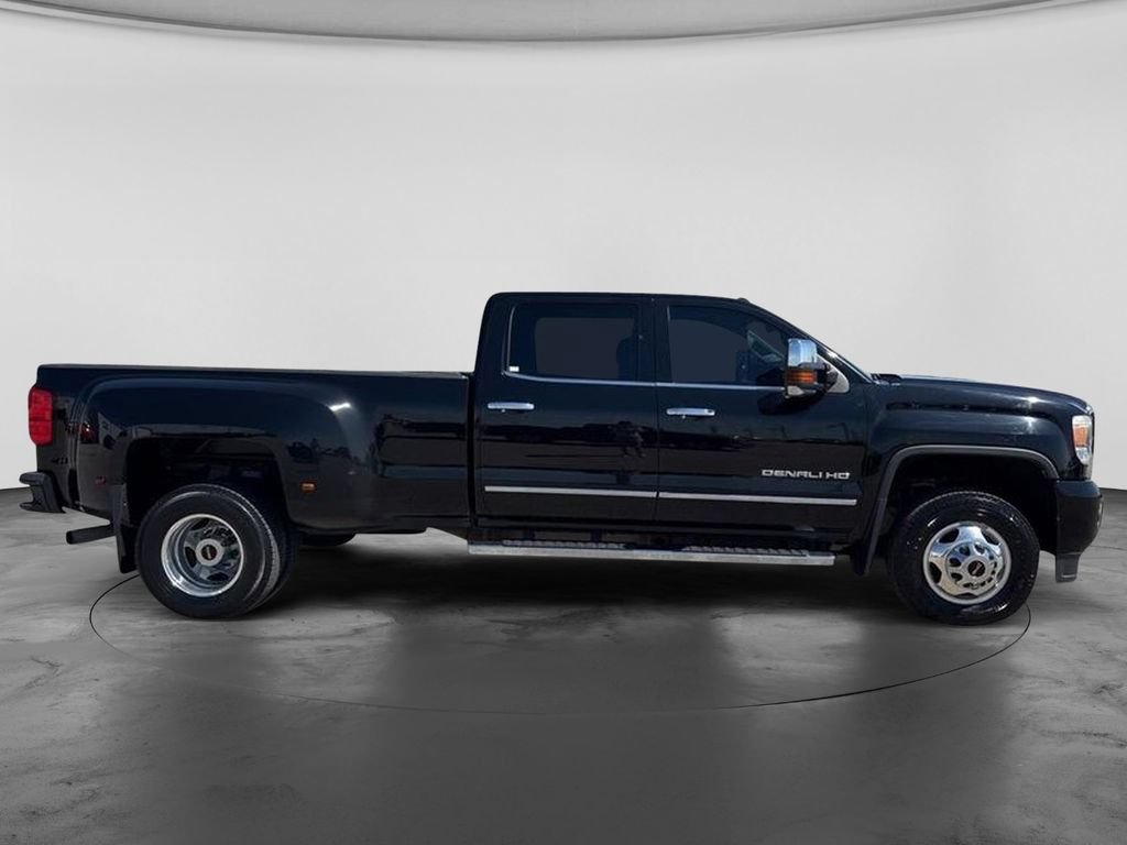 Used 2015 GMC Sierra 3500 Denali w/ Duramax Plus Package AWD/4WD image 13