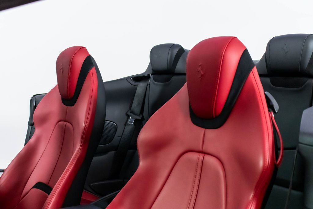 Certified 2024 Ferrari Roma Spider image 46