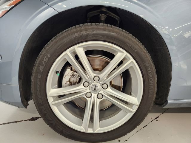 Used 2018 Volvo S90 T5 Momentum w/ Convenience Package AWD/4WD image 8