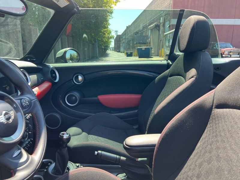 Used 2013 MINI Cooper S image 16