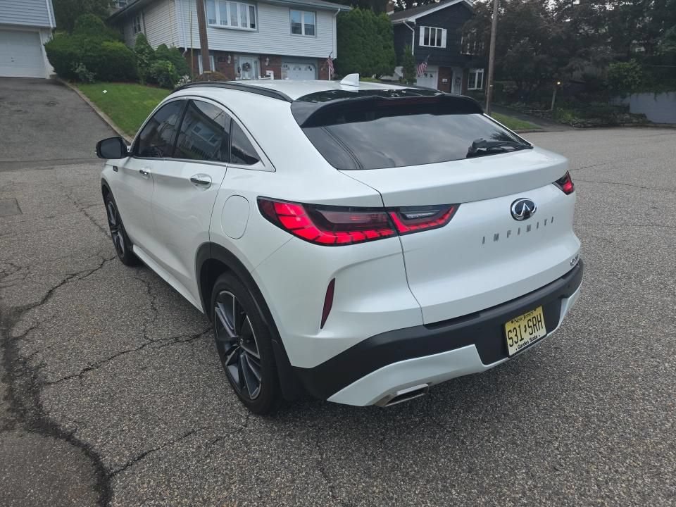 Certified 2023 INFINITI QX55 Luxe w/ Cargo Package AWD/4WD image 4
