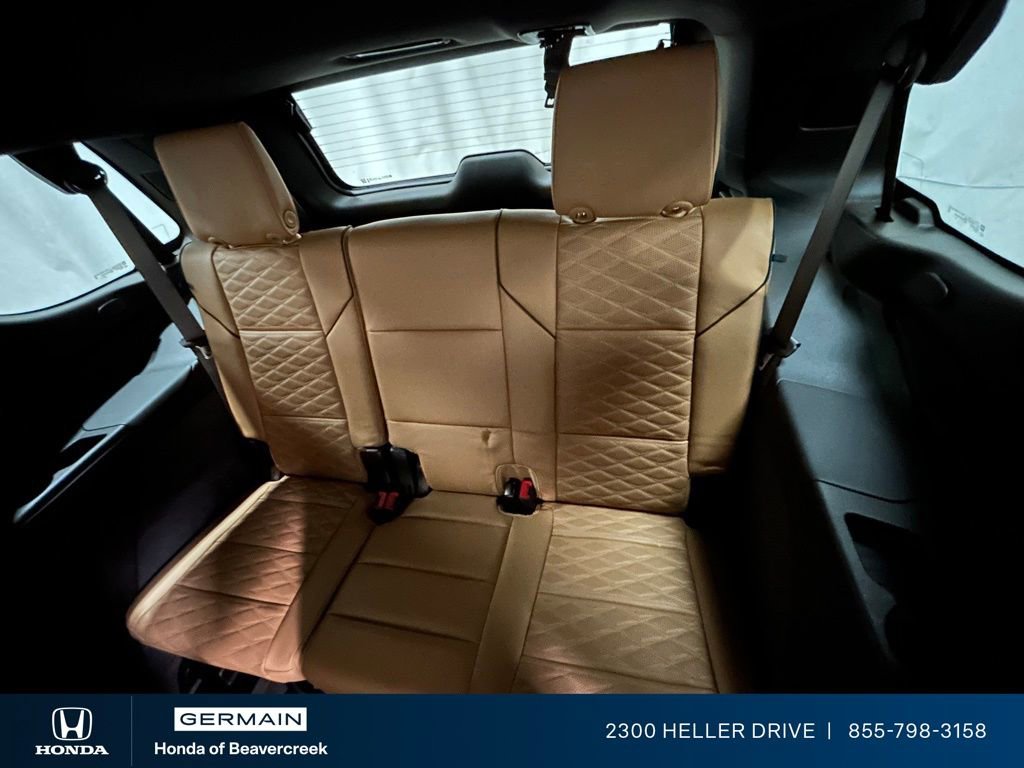 Used 2024 Cadillac Escalade Sport w/ LPO, ONYX Package image 29