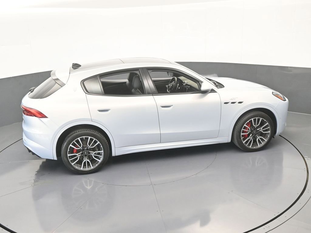 Used 2023 Maserati Grecale GT image 55