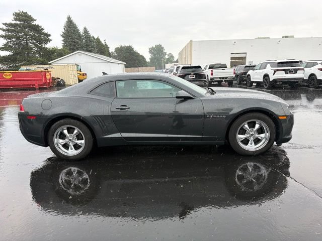 Used 2014 Chevrolet Camaro LT RWD image 5