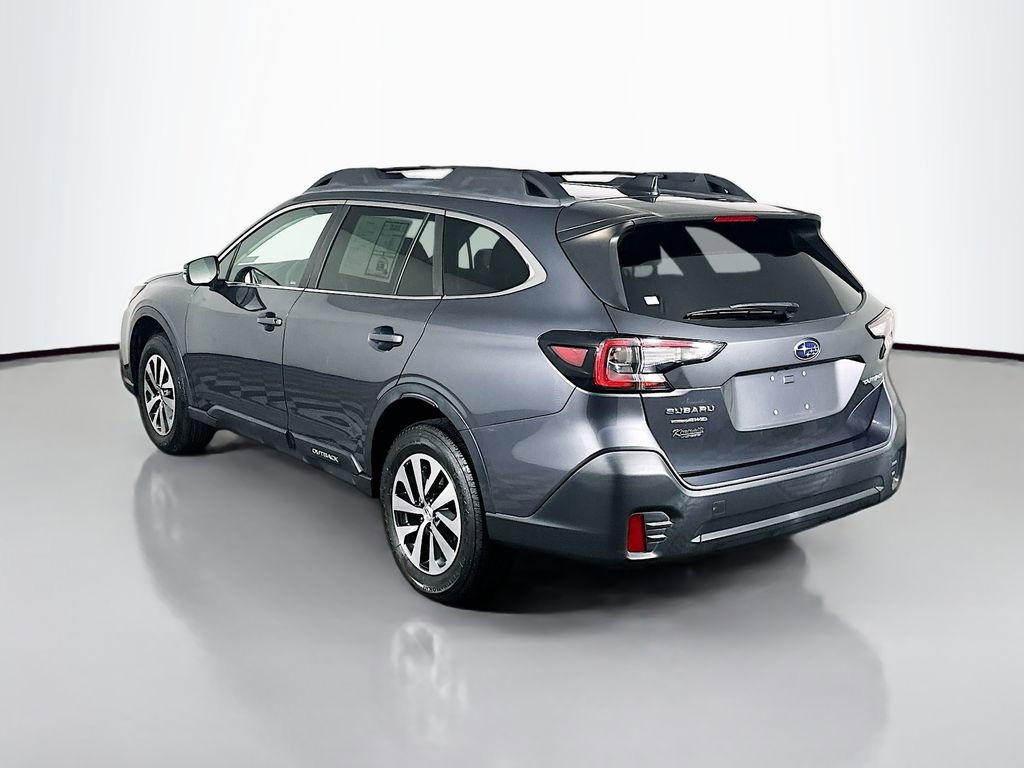 Used 2022 Subaru Outback Premium image 5