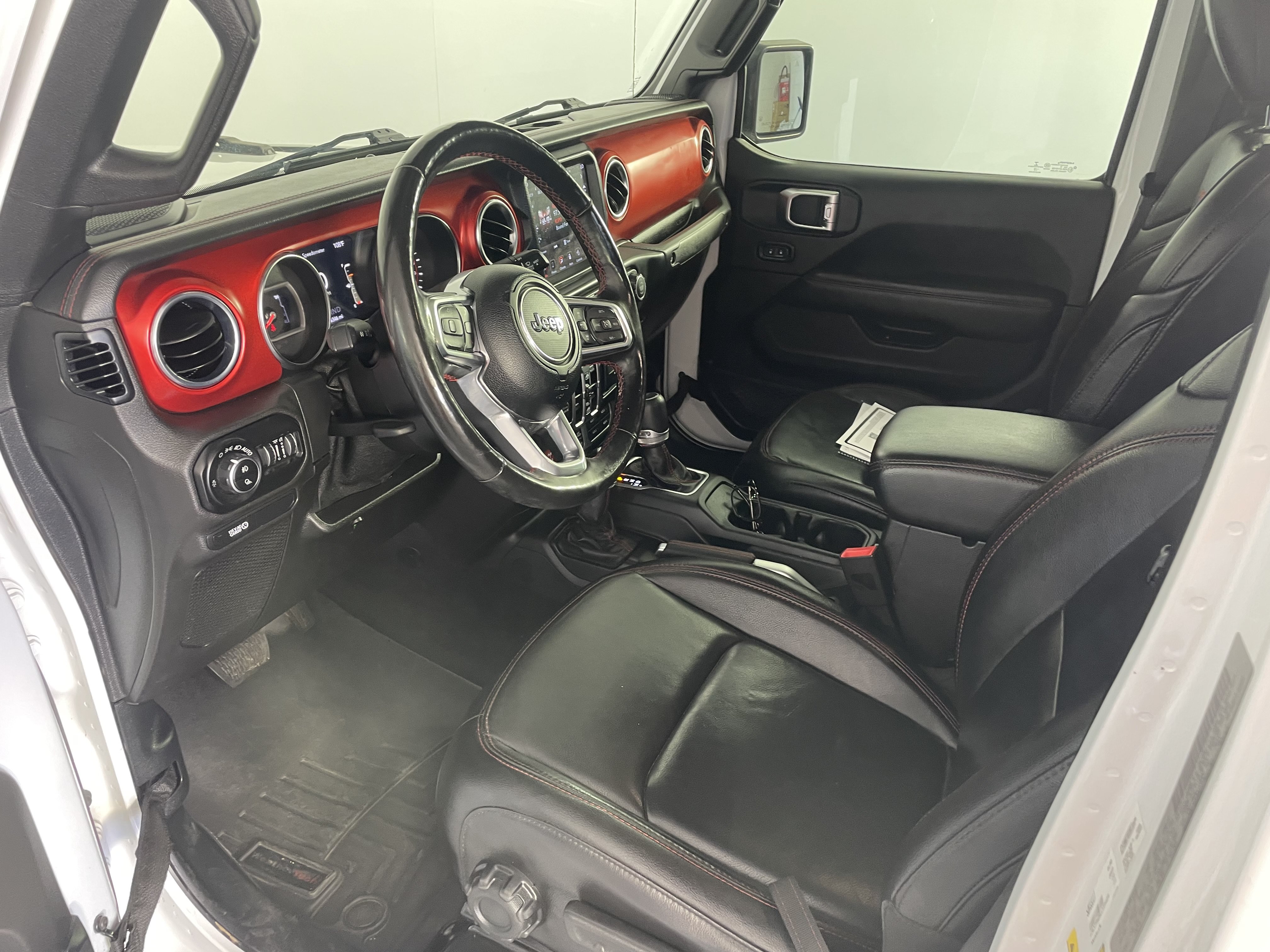 Used 2020 Jeep Gladiator Rubicon AWD/4WD image 9