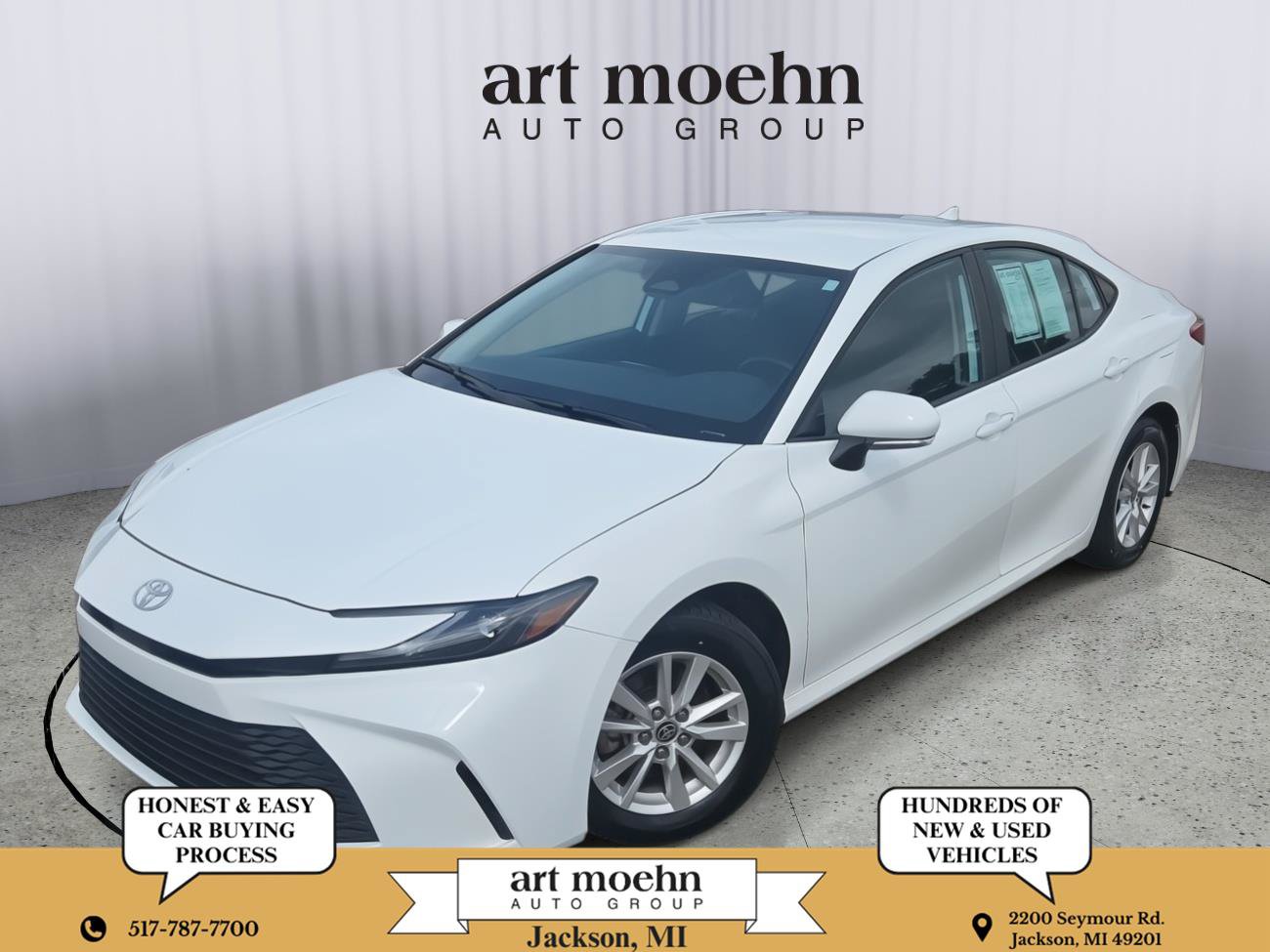 Used 2025 Toyota Camry LE FWD image 1