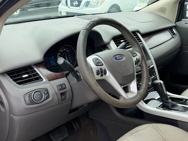 Used 2014 Ford Edge Limited w/ Driver Entry Package FWD image 12