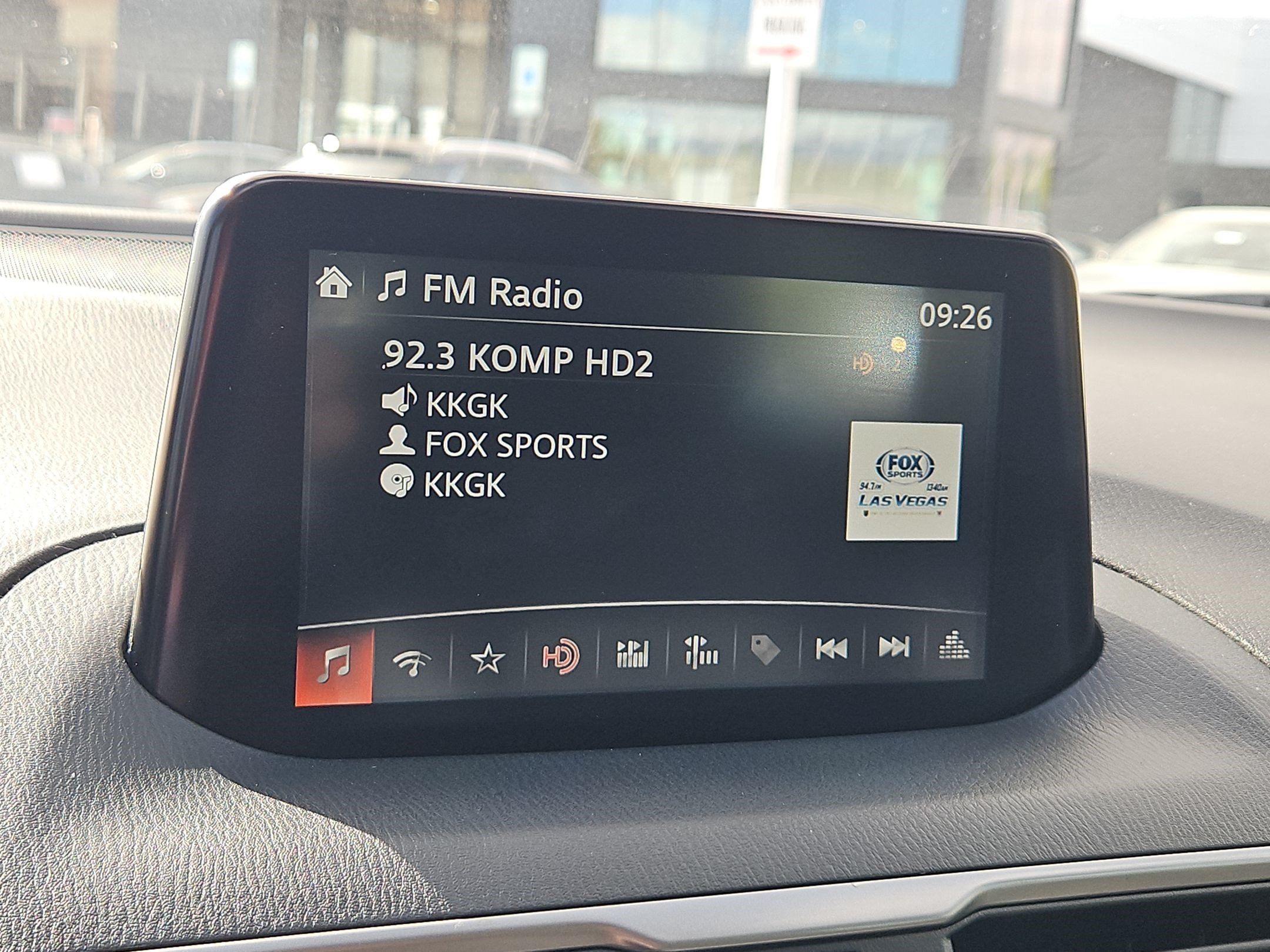 Used 2017 MAZDA MAZDA3 Sport FWD image 18