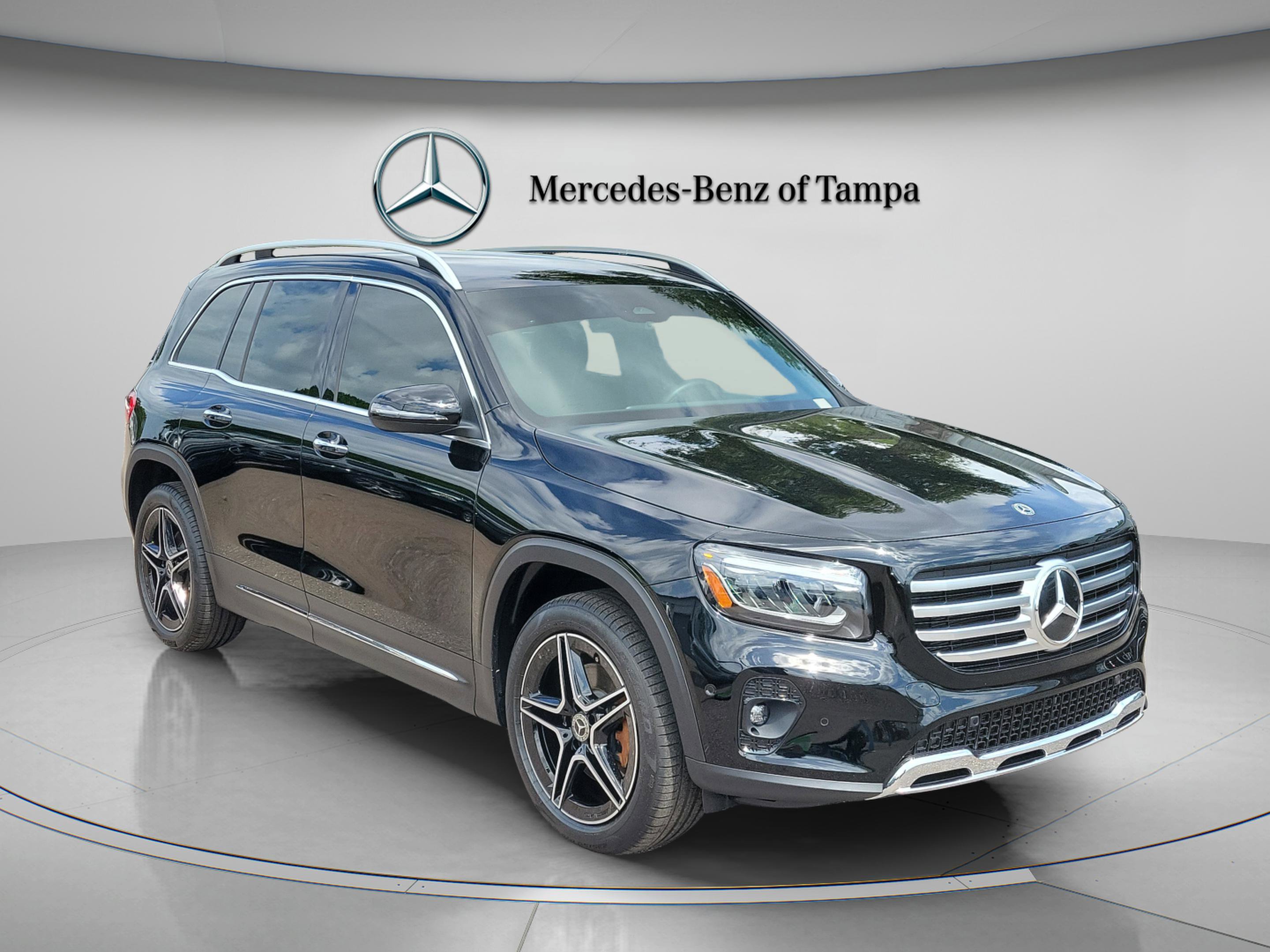 Certified 2024 Mercedes-Benz GLB 250 image 4