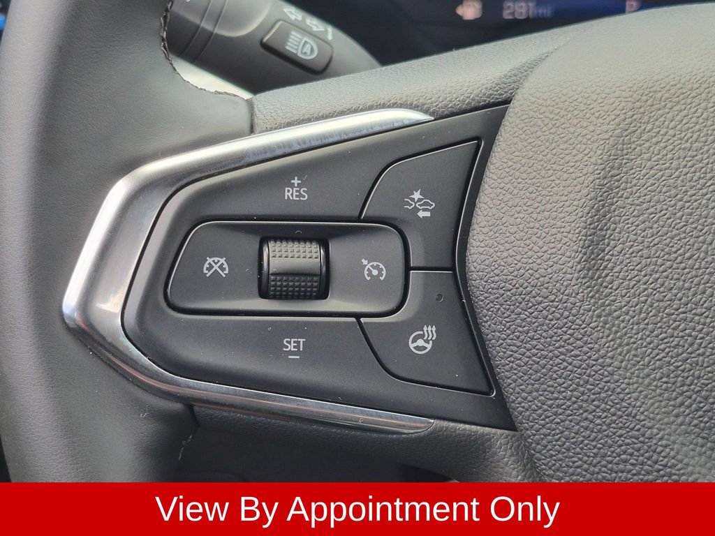 Used 2025 Chevrolet Trax LT w/ LT Convenience Package FWD image 15