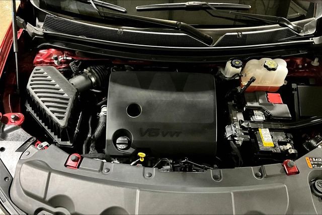 Used 2023 Chevrolet Traverse Premier w/ LPO, Floor Liner Package image 29