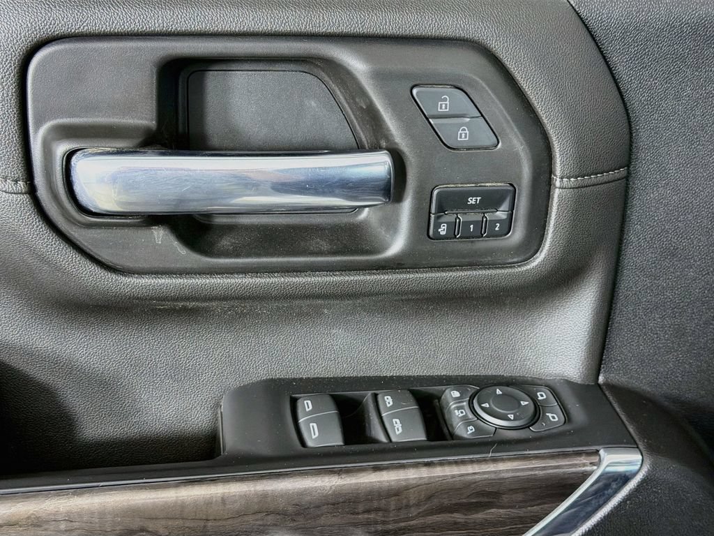 Used 2023 Chevrolet Silverado 3500 LTZ w/ LTZ Plus Package AWD/4WD image 18