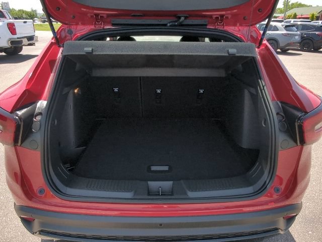 New 2026 Chevrolet Trax RS w/ Driver Confidence Package FWD image 32