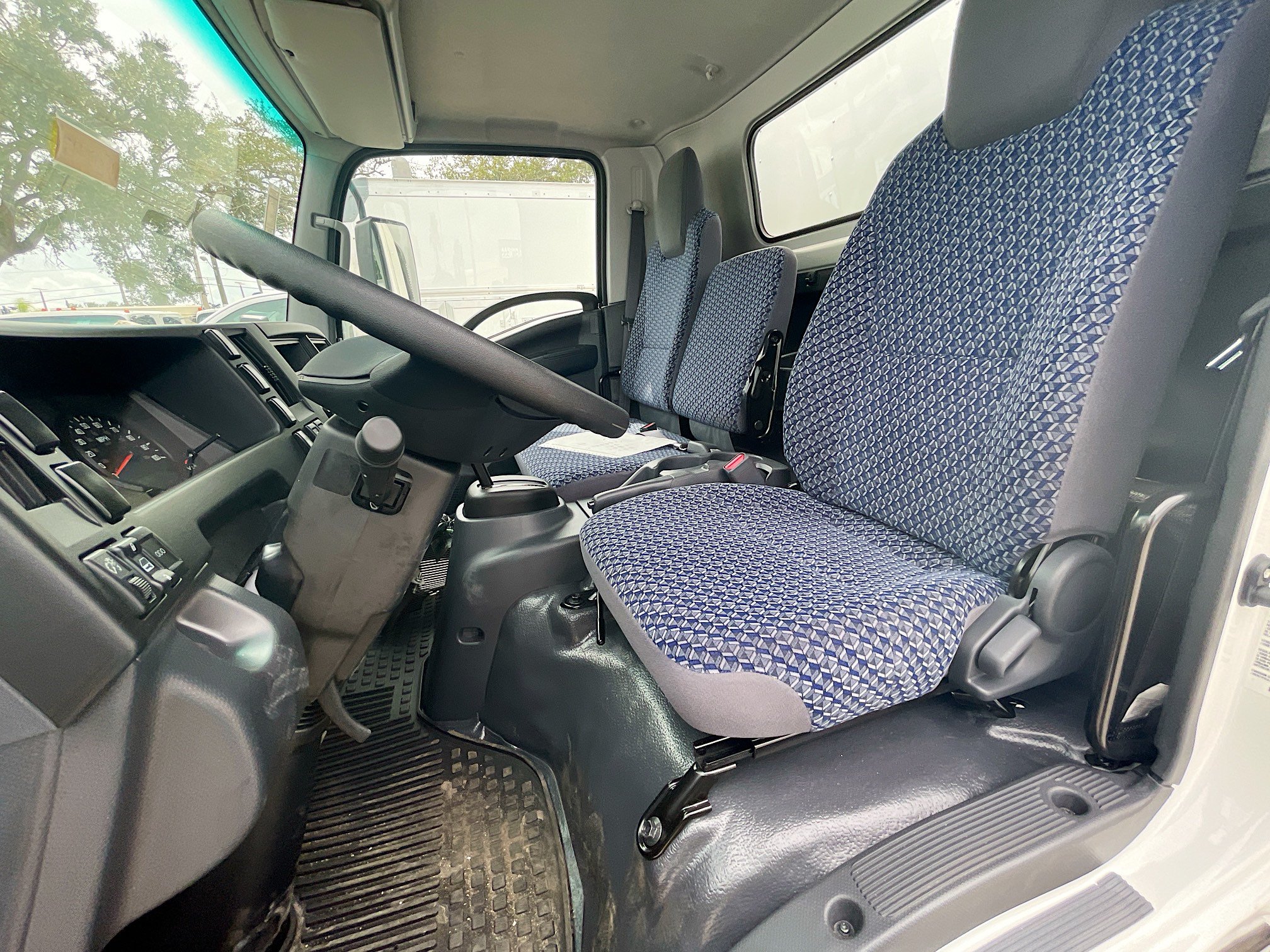 New 2024 Chevrolet Low Cab Forward RWD image 5