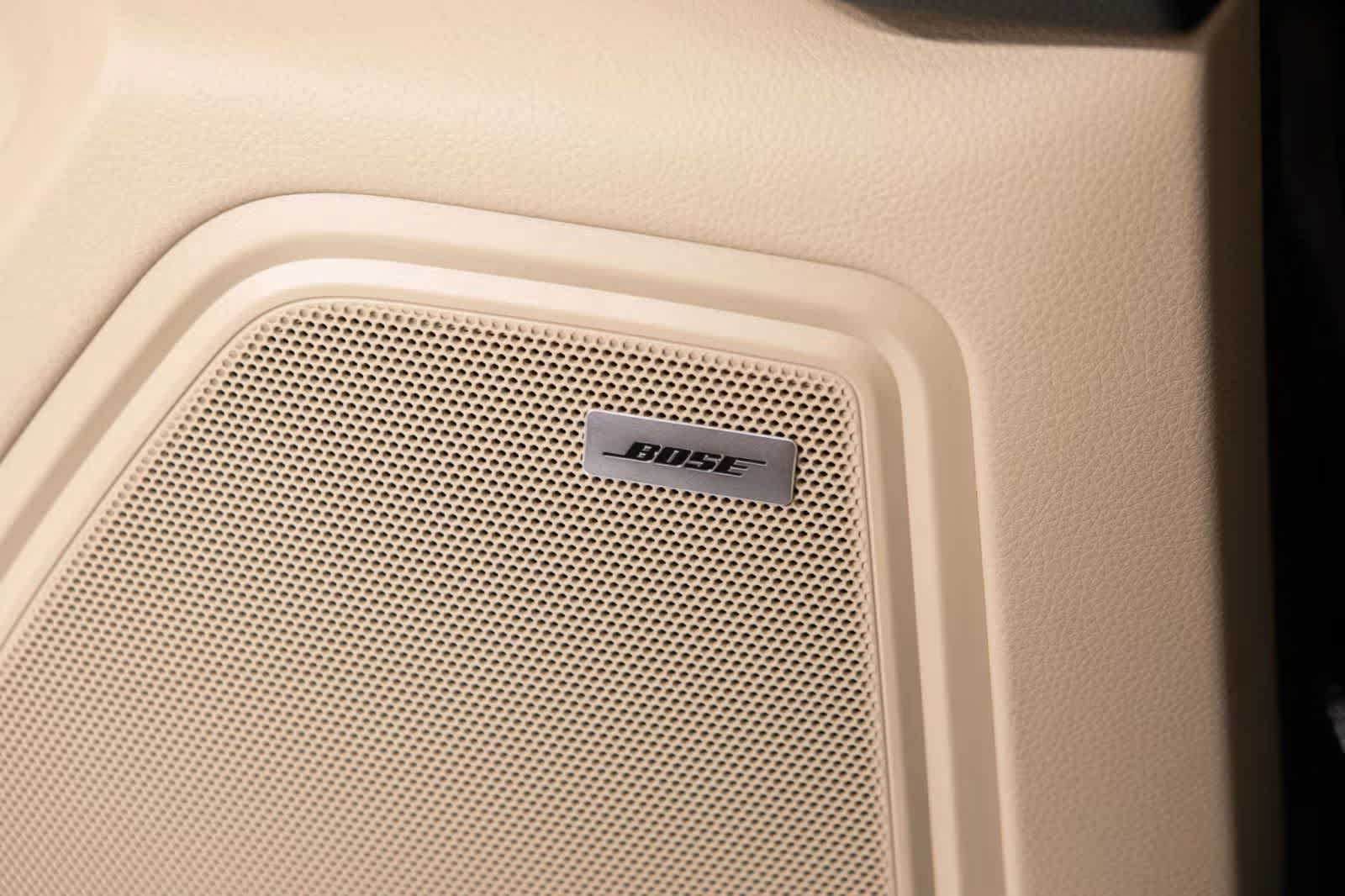 Certified 2026 Porsche Macan AWD/4WD image 31