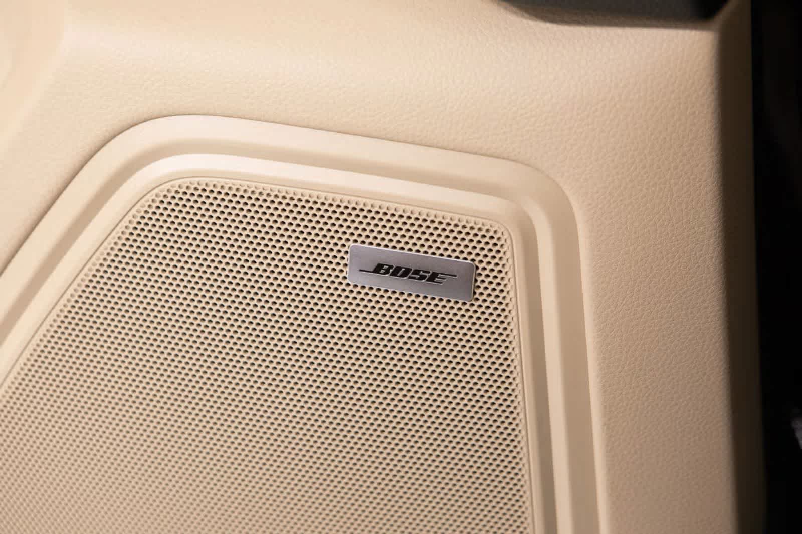 Certified 2026 Porsche Macan AWD/4WD image 31