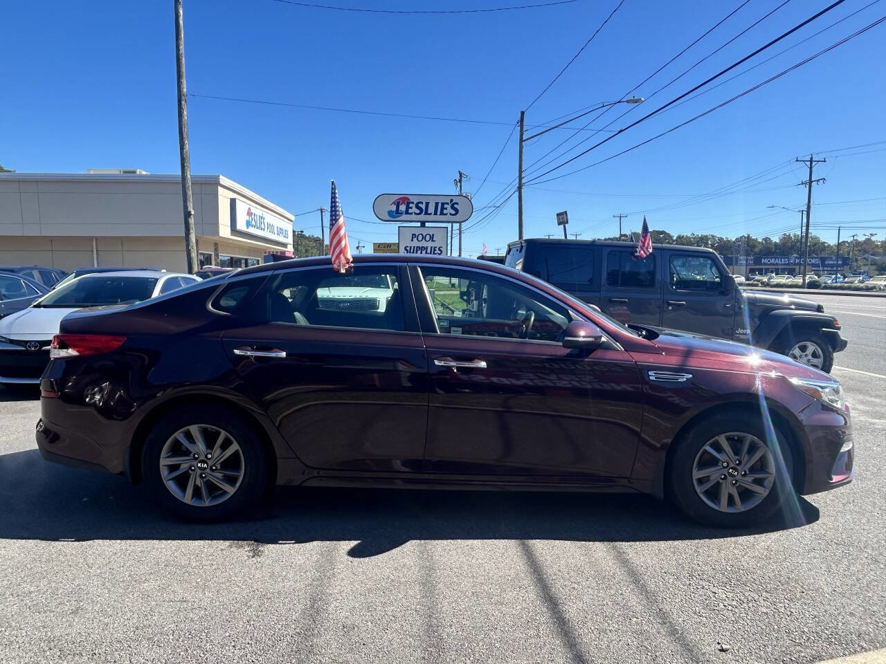 Used 2020 Kia Optima LX image 4