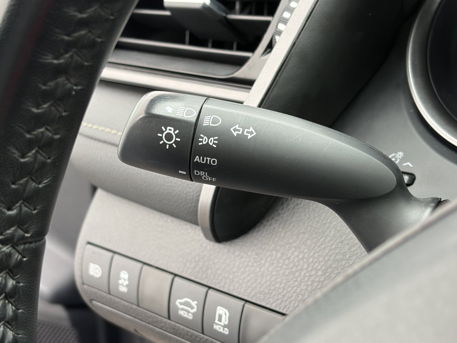 Used 2023 Toyota Camry SE FWD image 24