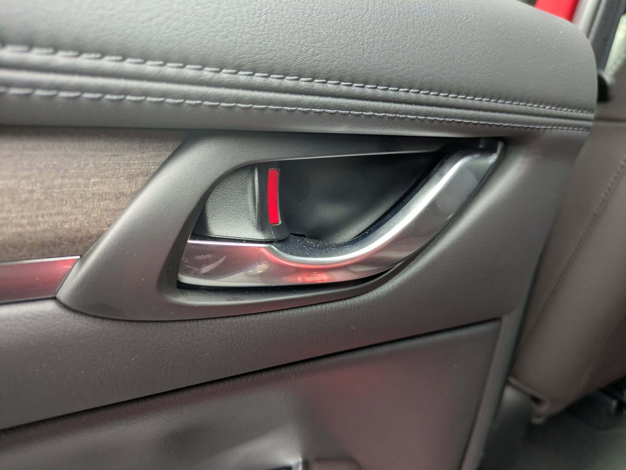 Certified 2025 MAZDA CX-5 Signature image 28