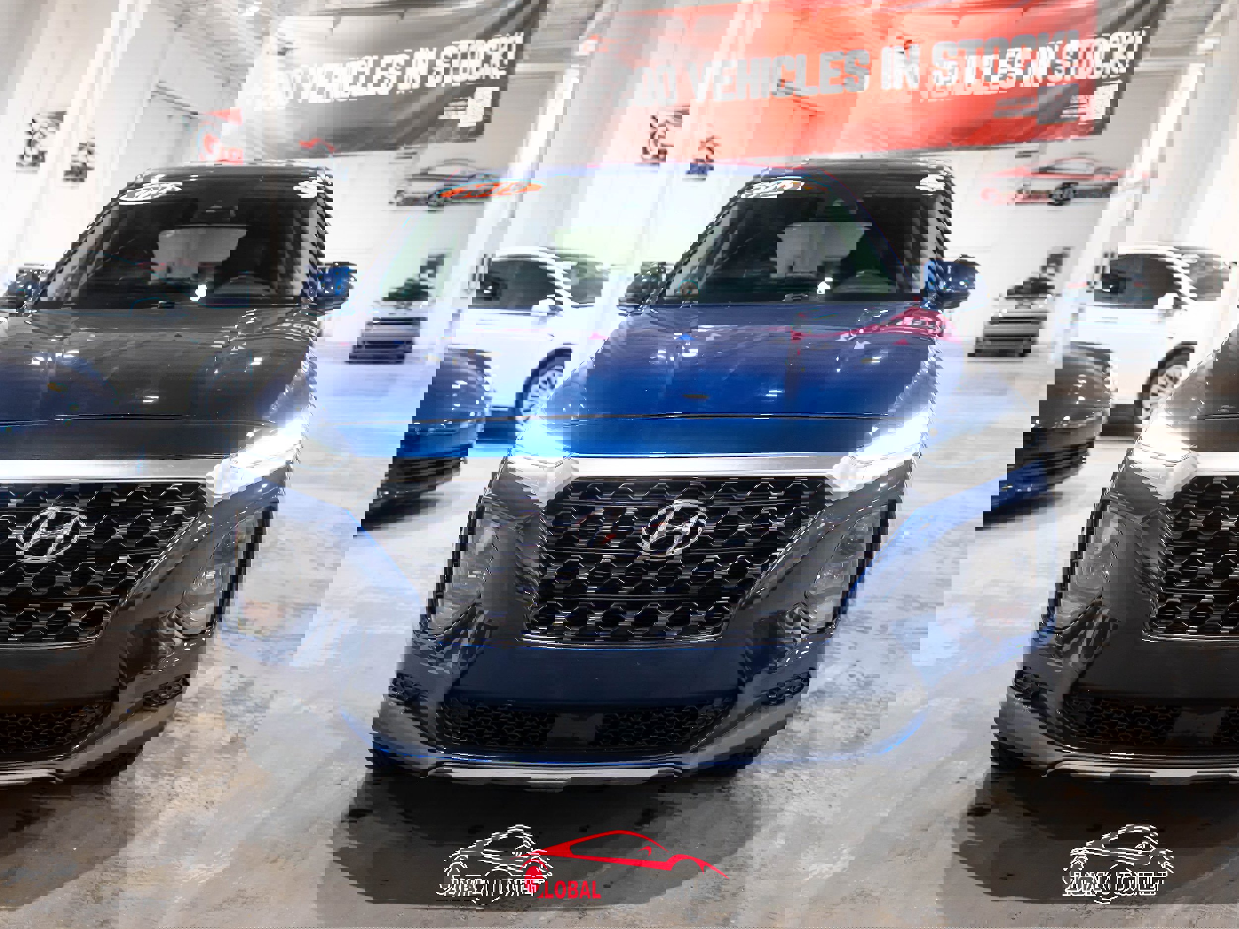 Used 2019 Hyundai Santa Fe SE image 2