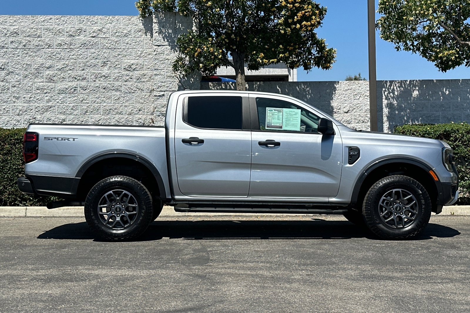 Used 2024 Ford Ranger XLT image 3
