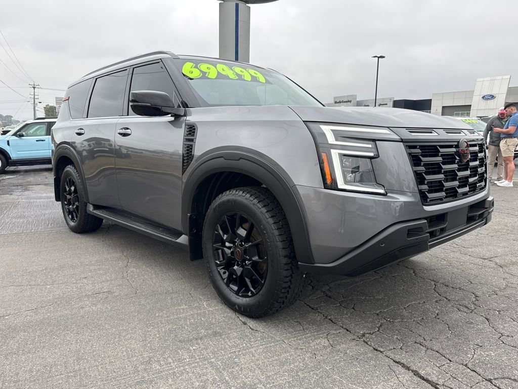 Used 2025 Nissan Armada PRO-4X image 9