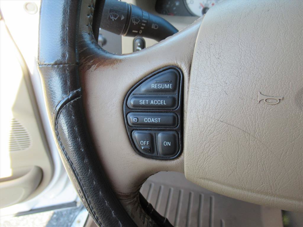 Used 2006 Ford F350 Lariat AWD/4WD image 17