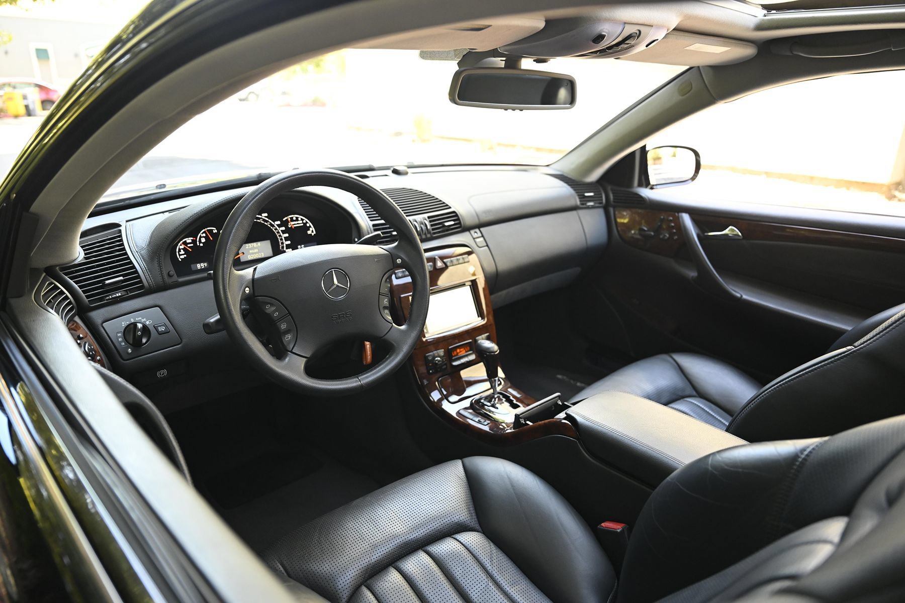 Used 2003 Mercedes-Benz CL 55 AMG image 22