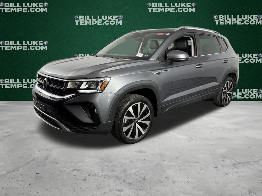 Used 2022 Volkswagen Taos SE image 4