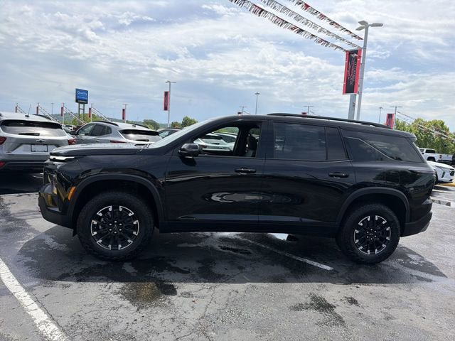 New 2026 Chevrolet Traverse Z71 w/ Driver Confidence Package AWD/4WD image 8