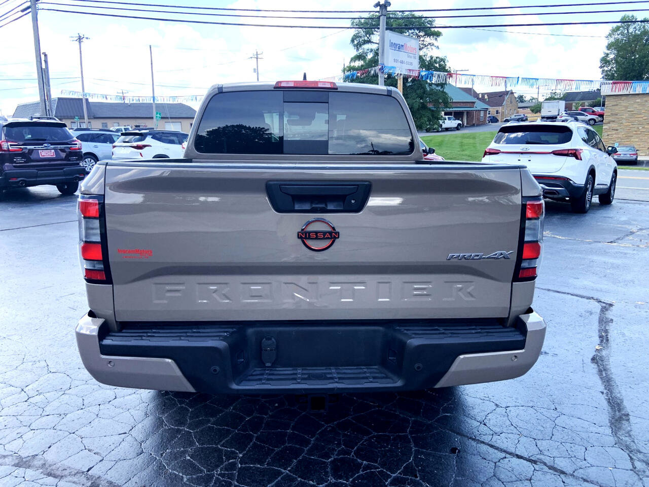 Used 2023 Nissan Frontier PRO-4X image 6