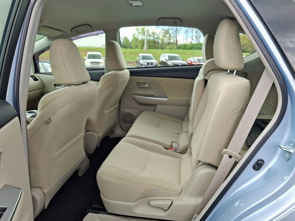 Used 2014 Toyota Prius V Two image 13