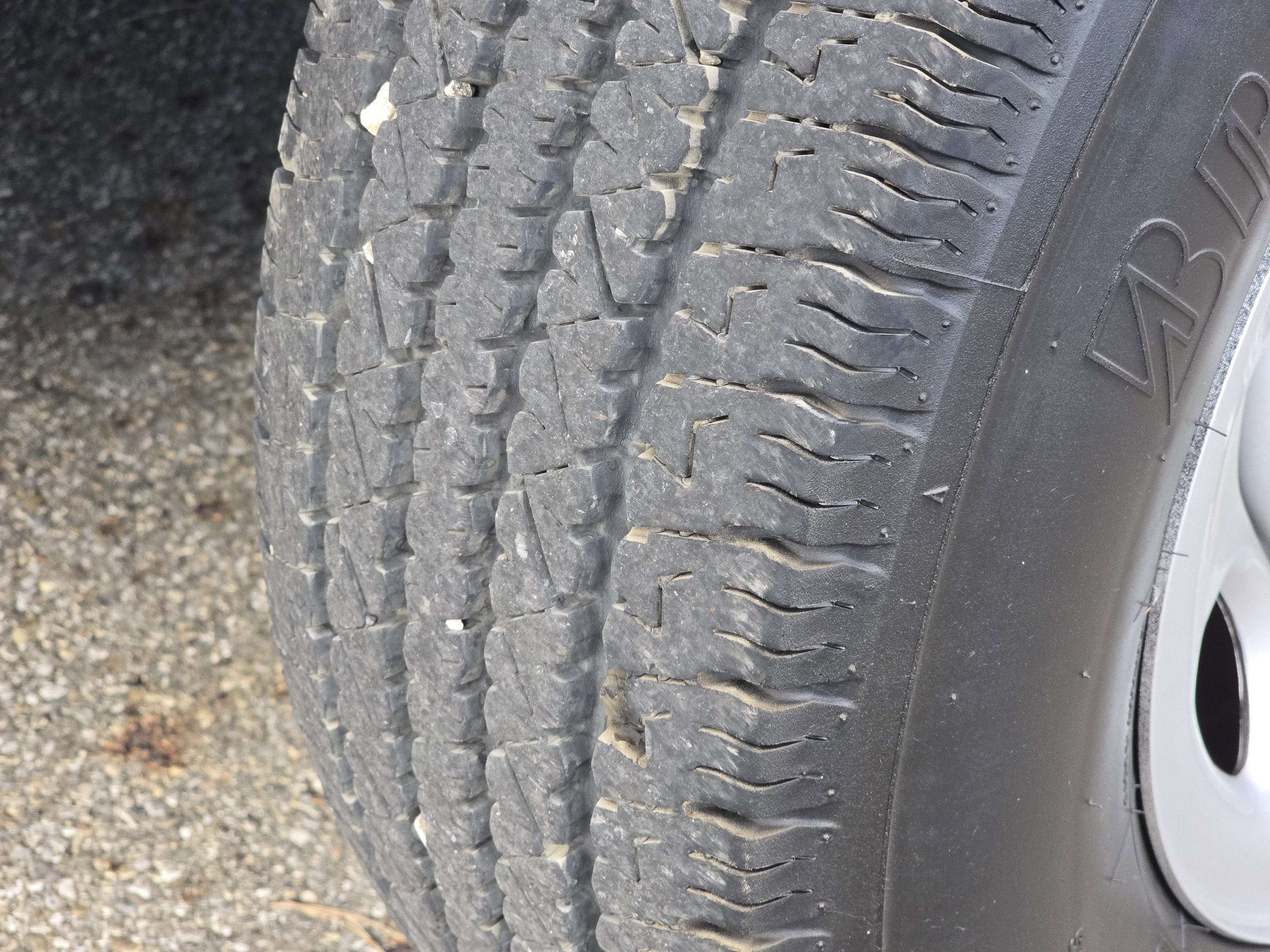 Used 2023 Chevrolet Express 3500 LS image 10